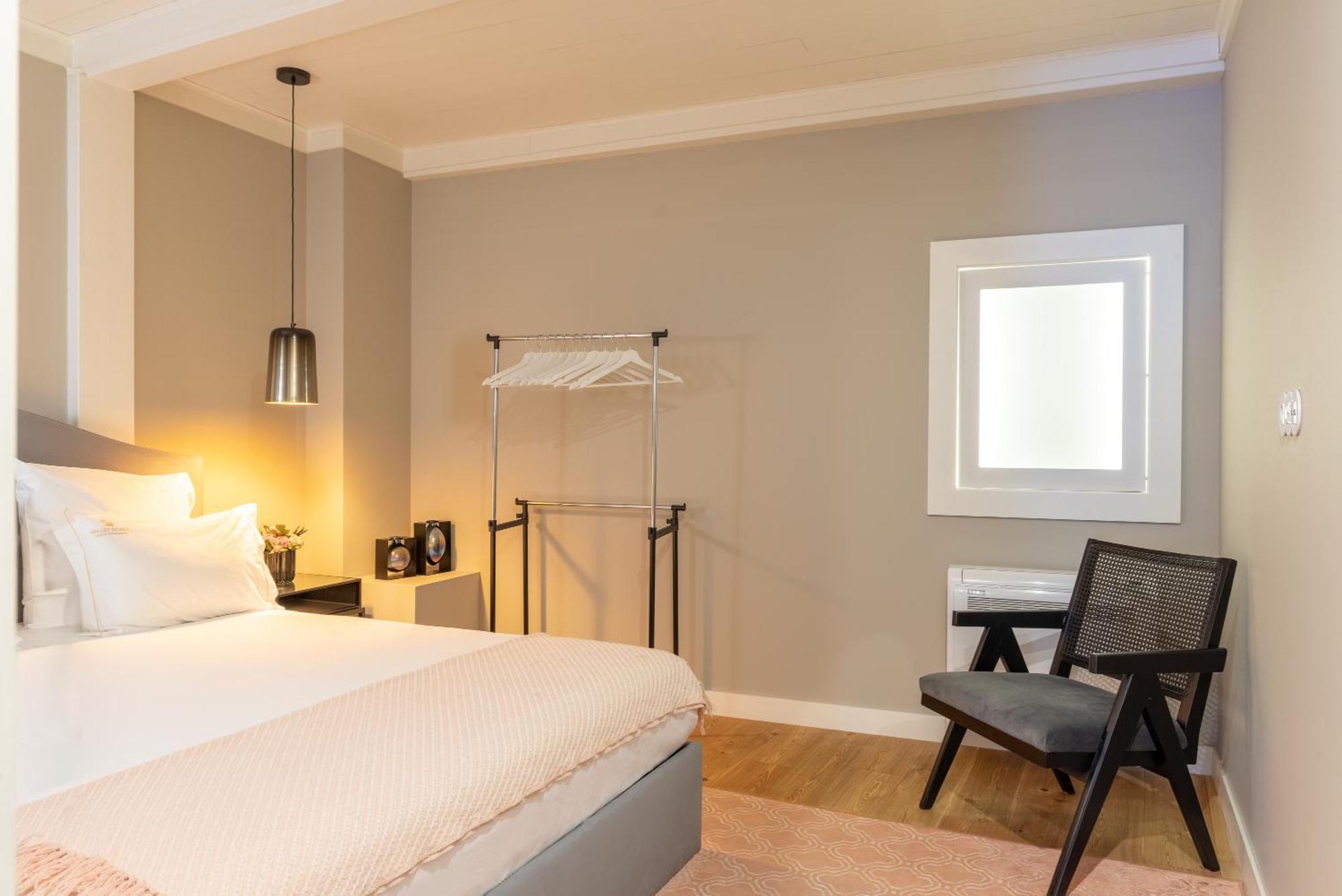 Aparthotel Largo Da Oliveira Guimarães Habitación foto